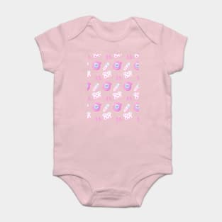 00s, y2k seamless pattern, tomagotchi, phone, cosmetics Baby Bodysuit